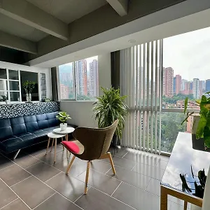 Apartamento Hermosa Vista Poblado, Medellín