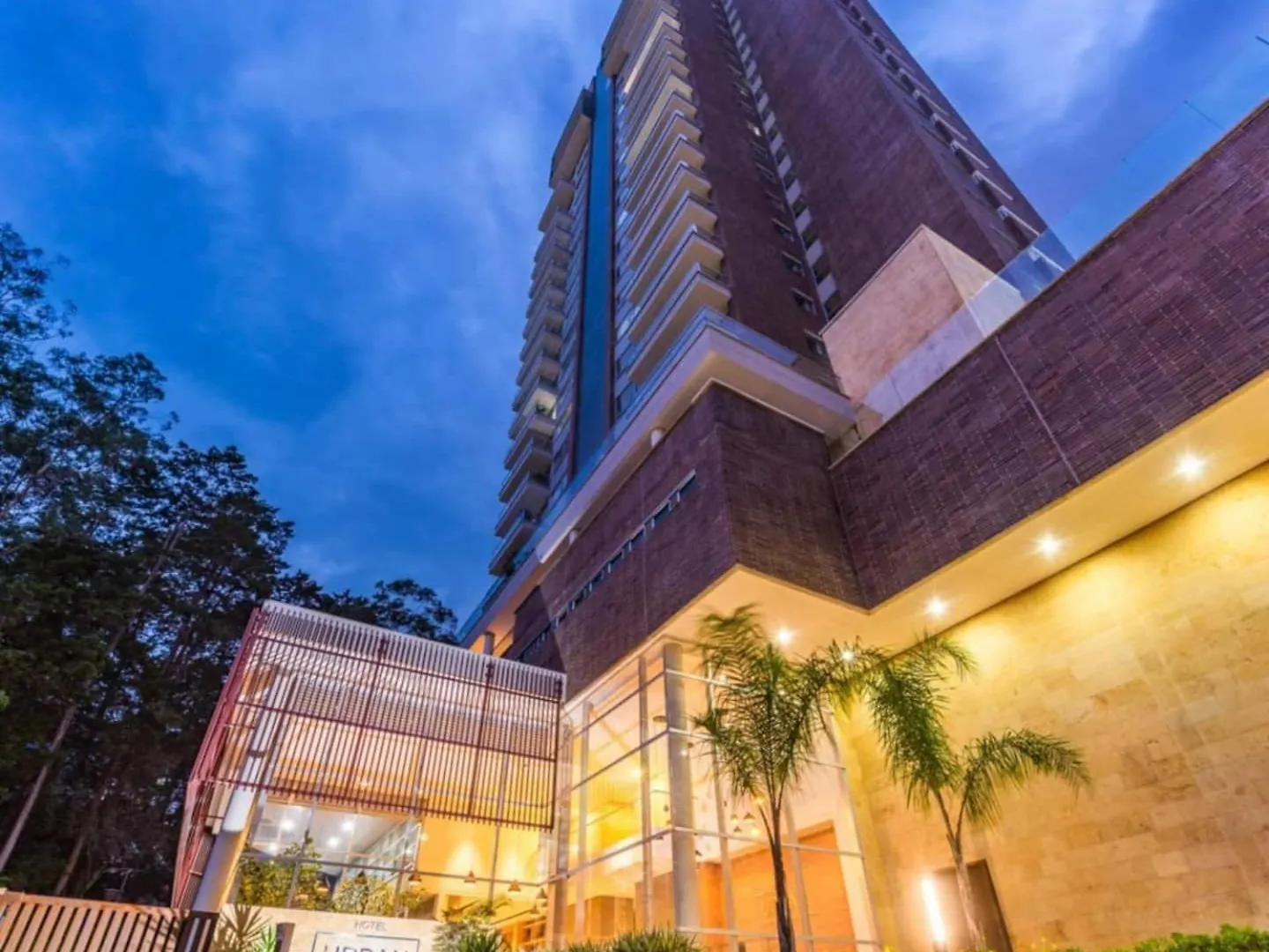 25Th Floor Luxury 2 Bedrooms Ac Pool & Gym 2503 Medellín Lägenhet